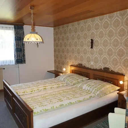 Gaestehaus Metzler Lägenhet *